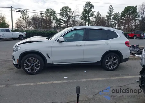2021 BMW X3 Sdrive30I z USA, uszkodzony, nr VIN 5UXTY3C09M9H24775